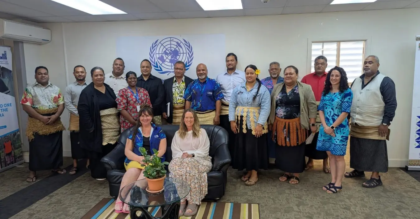 A large group of people, including government officials meeting to discuss Tonga’s National Sustainable Spatial Planning Framework