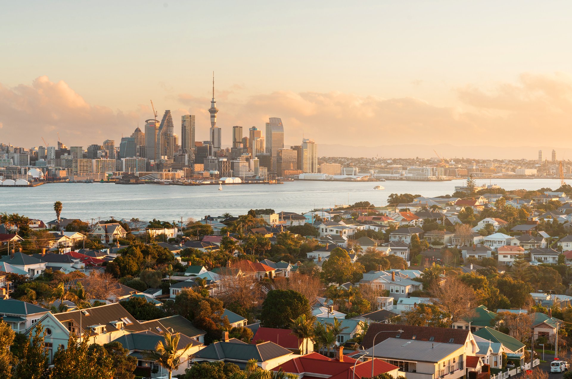 Transitioning to low emission ferries in Auckland