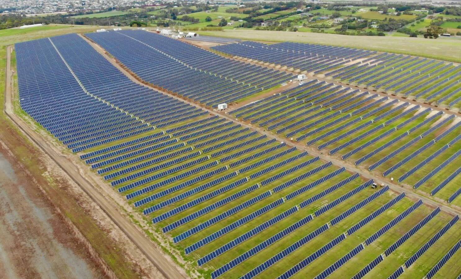 Deakin University Renewable Energy Microgrid