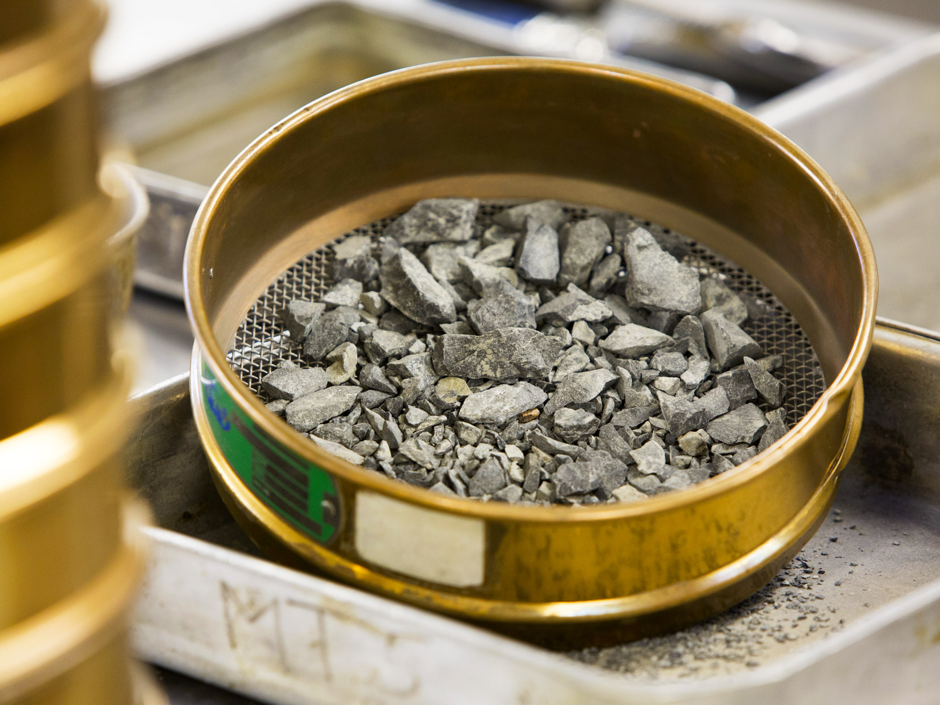 An Accredited (IANZ) Laboratory 