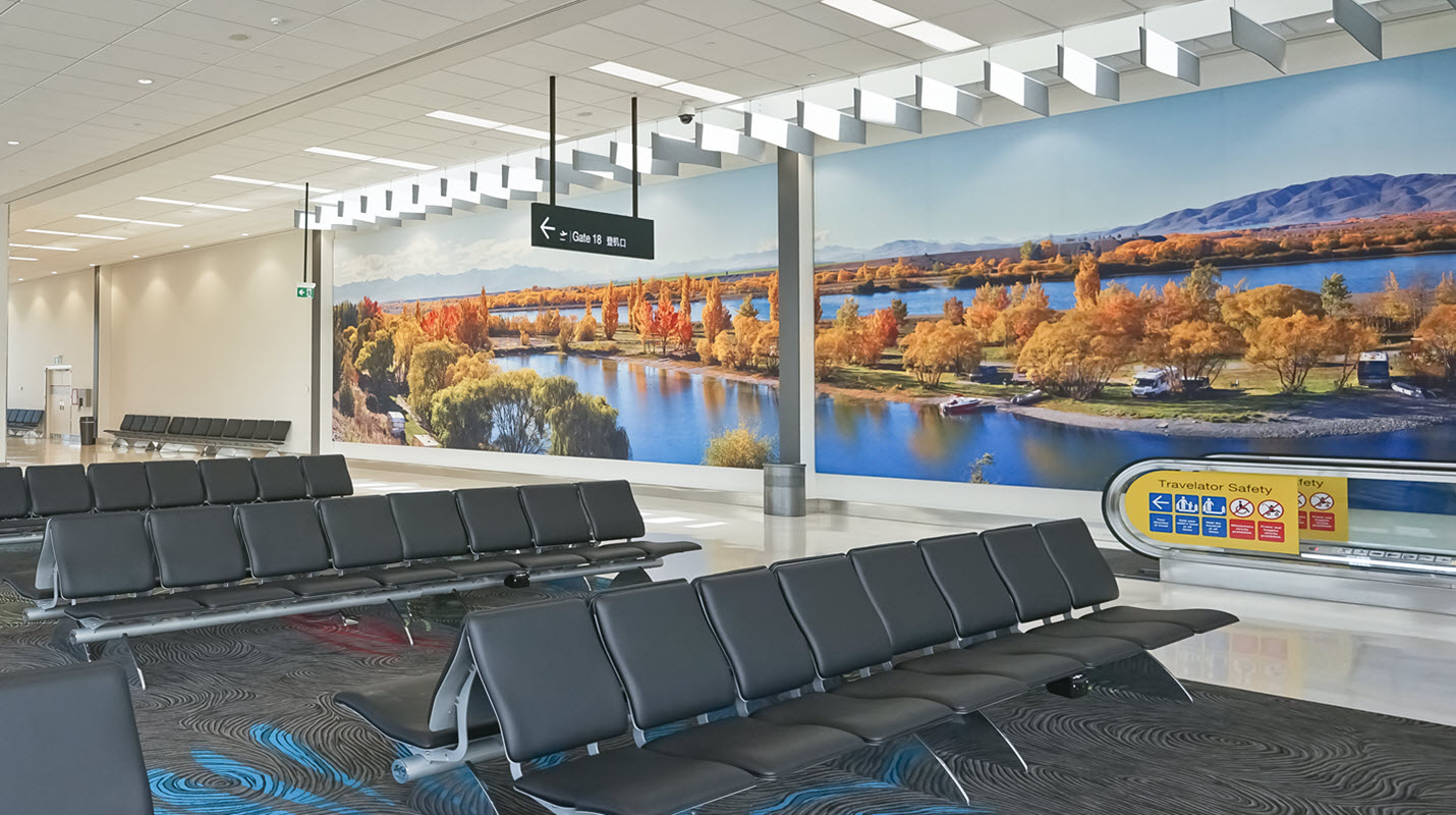 AKL airport pier B 2